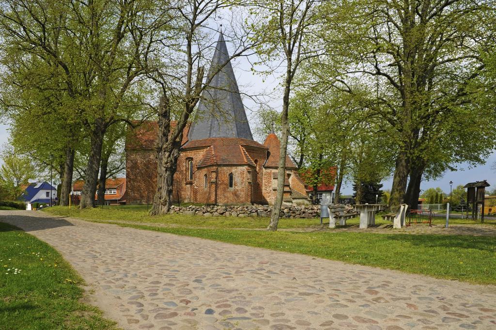 Romantik Hotel Gutshaus Ludorf Dış mekan fotoğraf