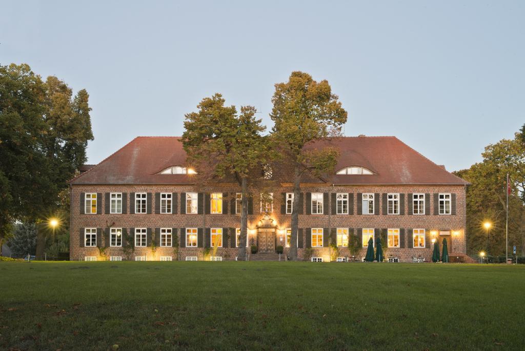 Romantik Hotel Gutshaus Ludorf Dış mekan fotoğraf